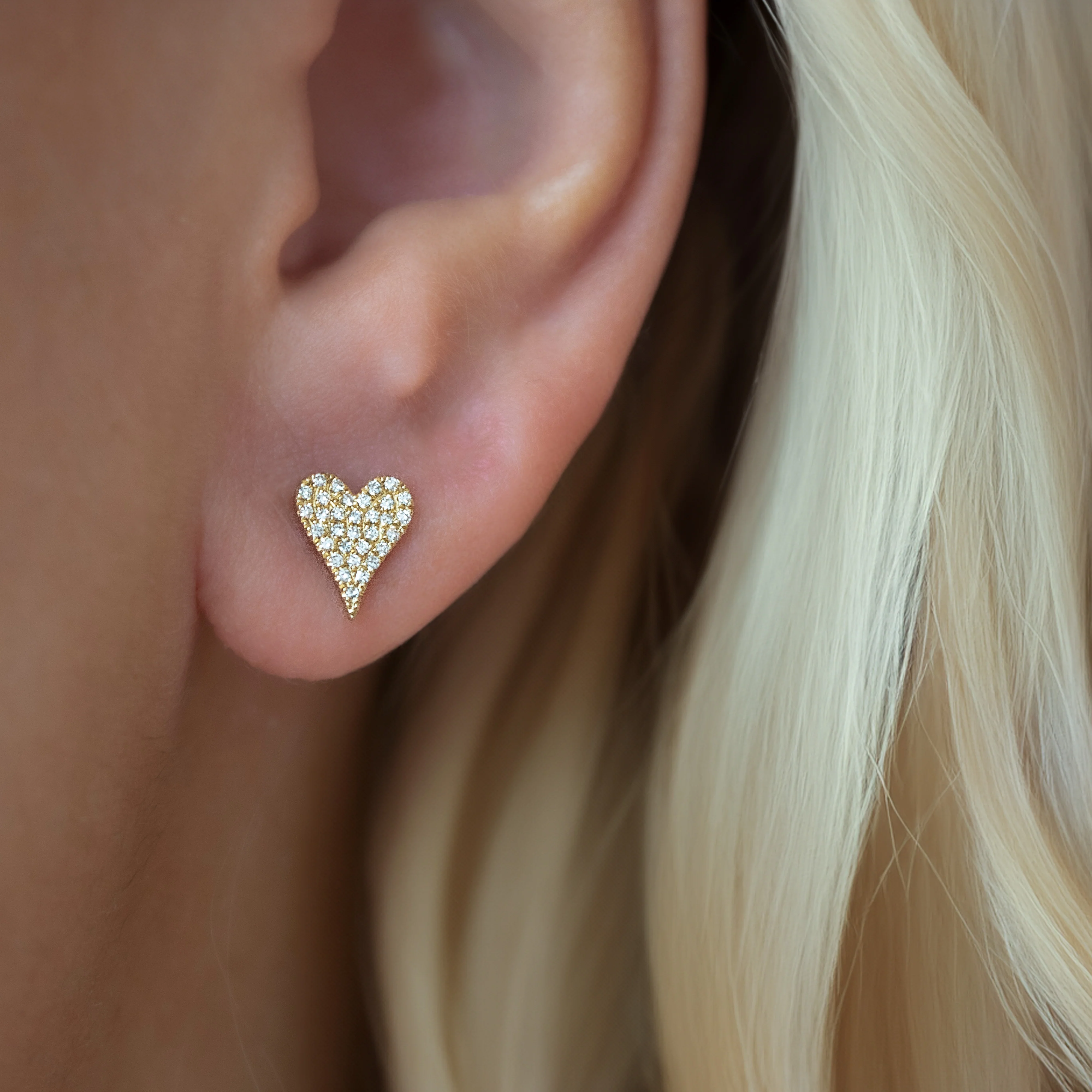 0.14ctw Diamond Pave Heart Stud Earrings - Image 3