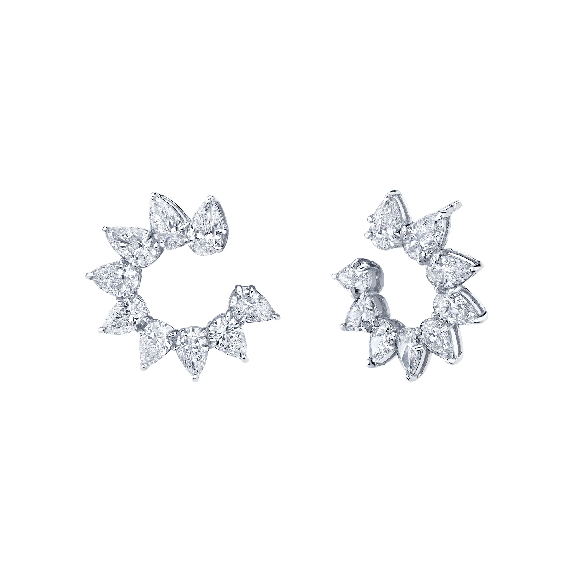 2.81ctw Pear Cut Diamond Earrings