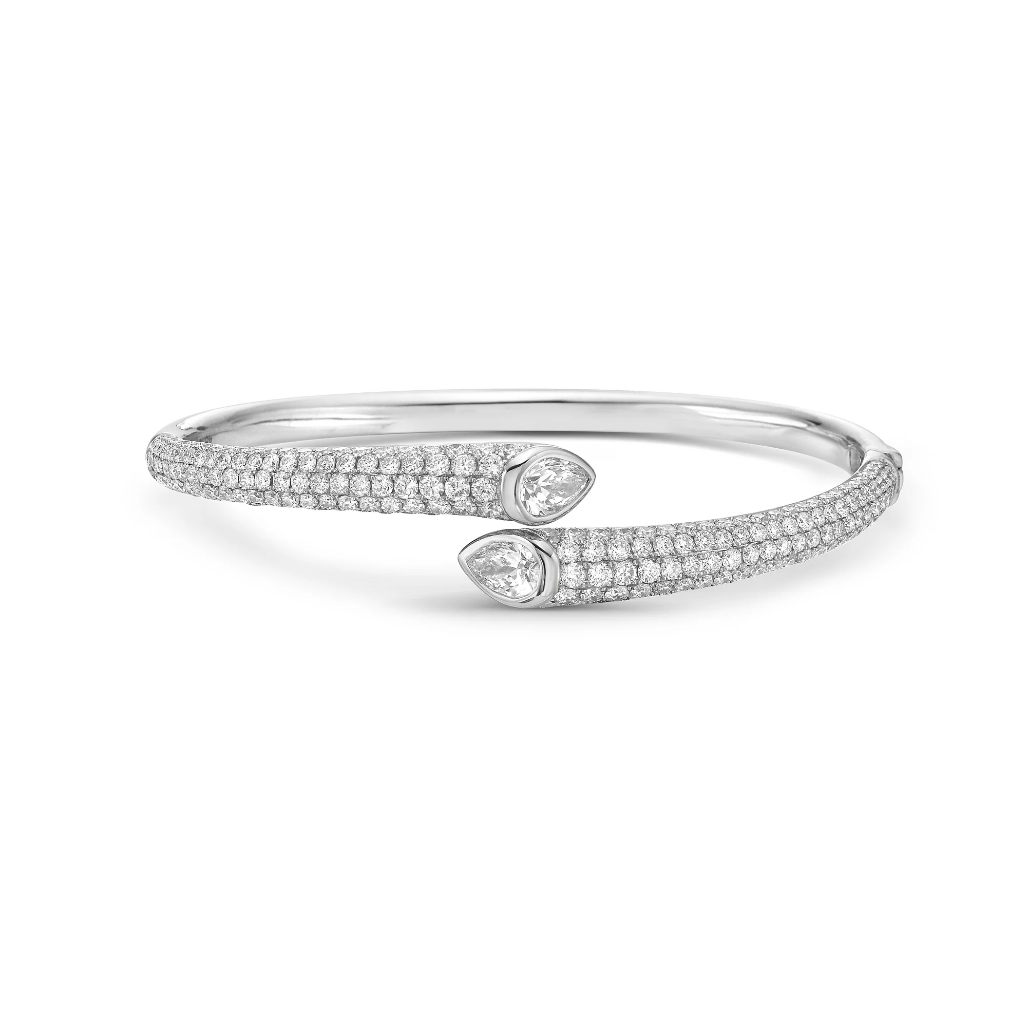 Diamond PavĂȘ Reflection Bypass Cuff