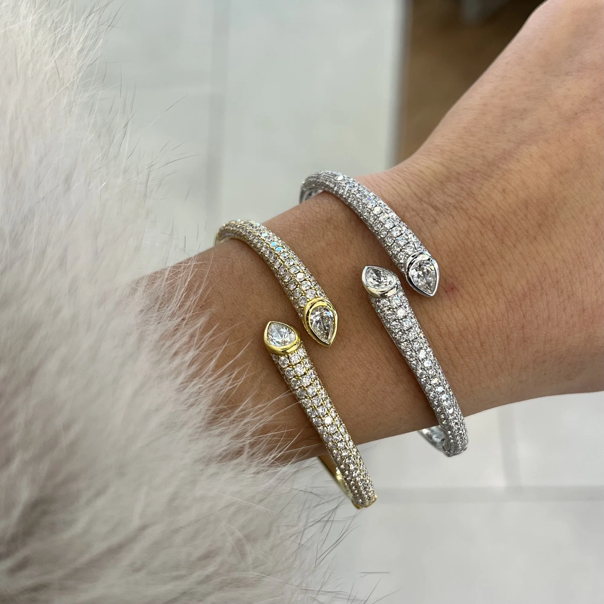 Diamond PavĂȘ Reflection Bypass Cuff - Image 2