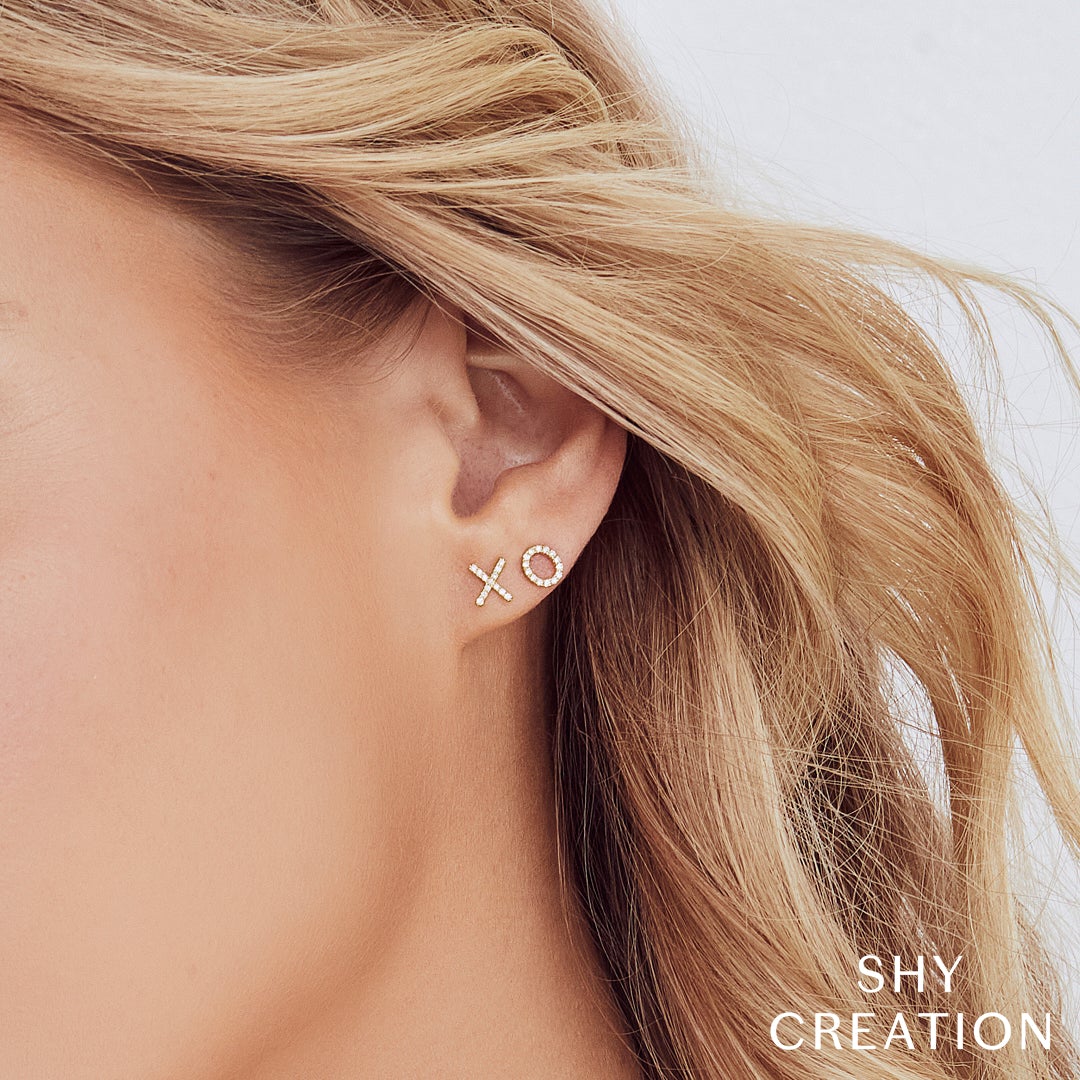0.09ctw Diamond "XO" Stud Earring - Image 2