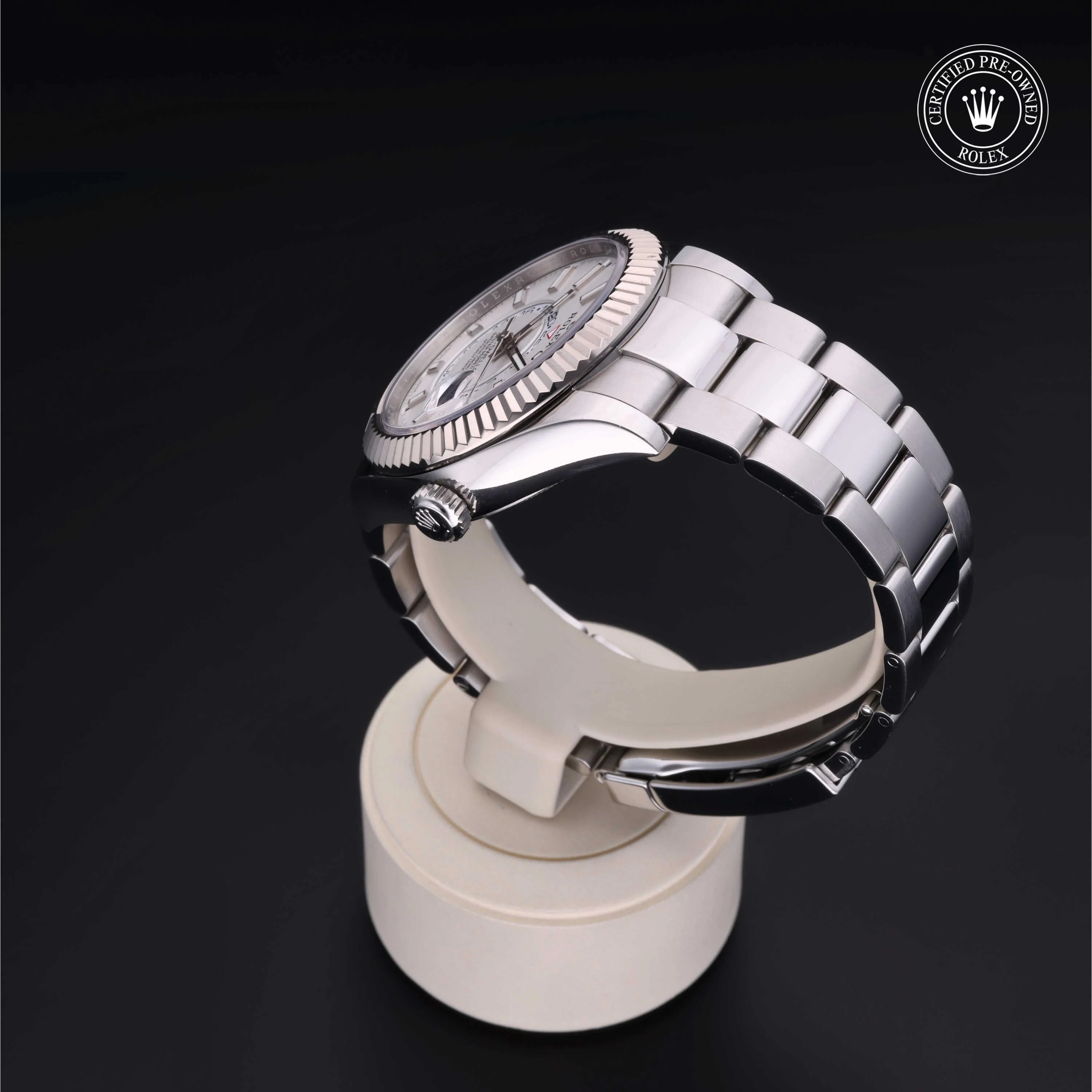 Sky-Dweller - Image 14